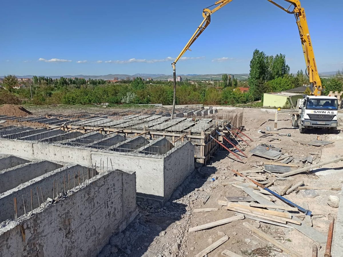 Almus İnşaat Betoncusu